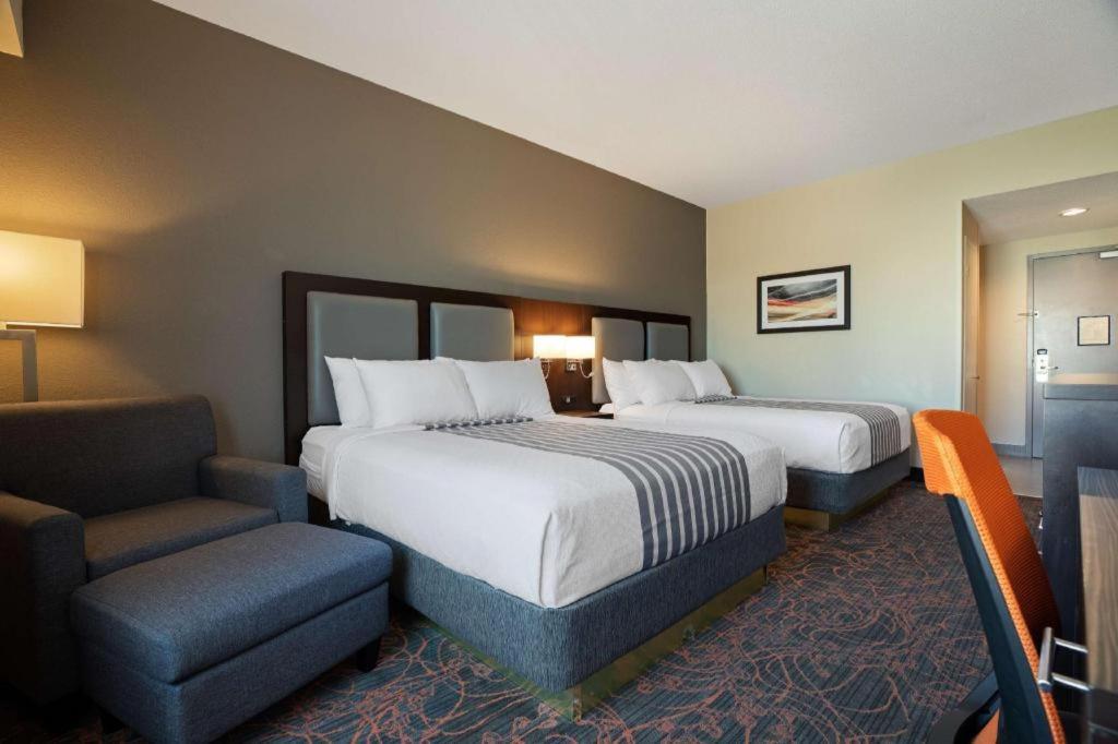 Western Executive Hotel Toronto