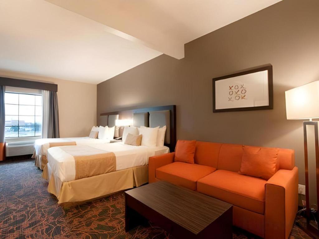Western Executive Hotel Toronto